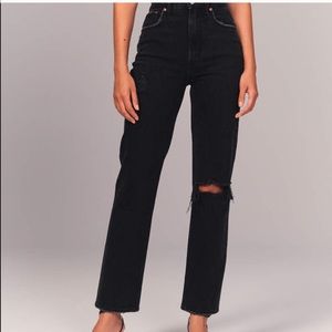 Abercrombie & Fitch 90s Straight Leg Highrise Jean